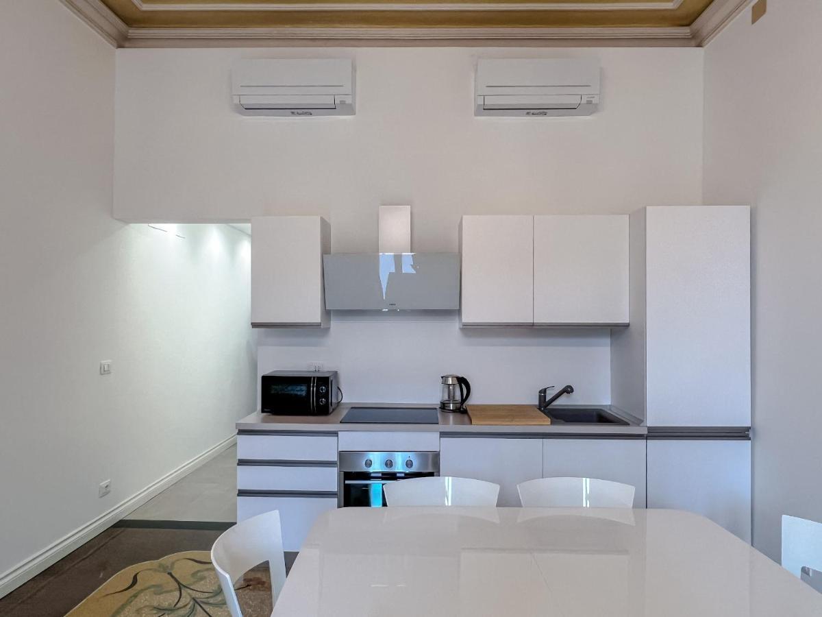 Appartamenti in Villa del '900  Varazze Esterno foto